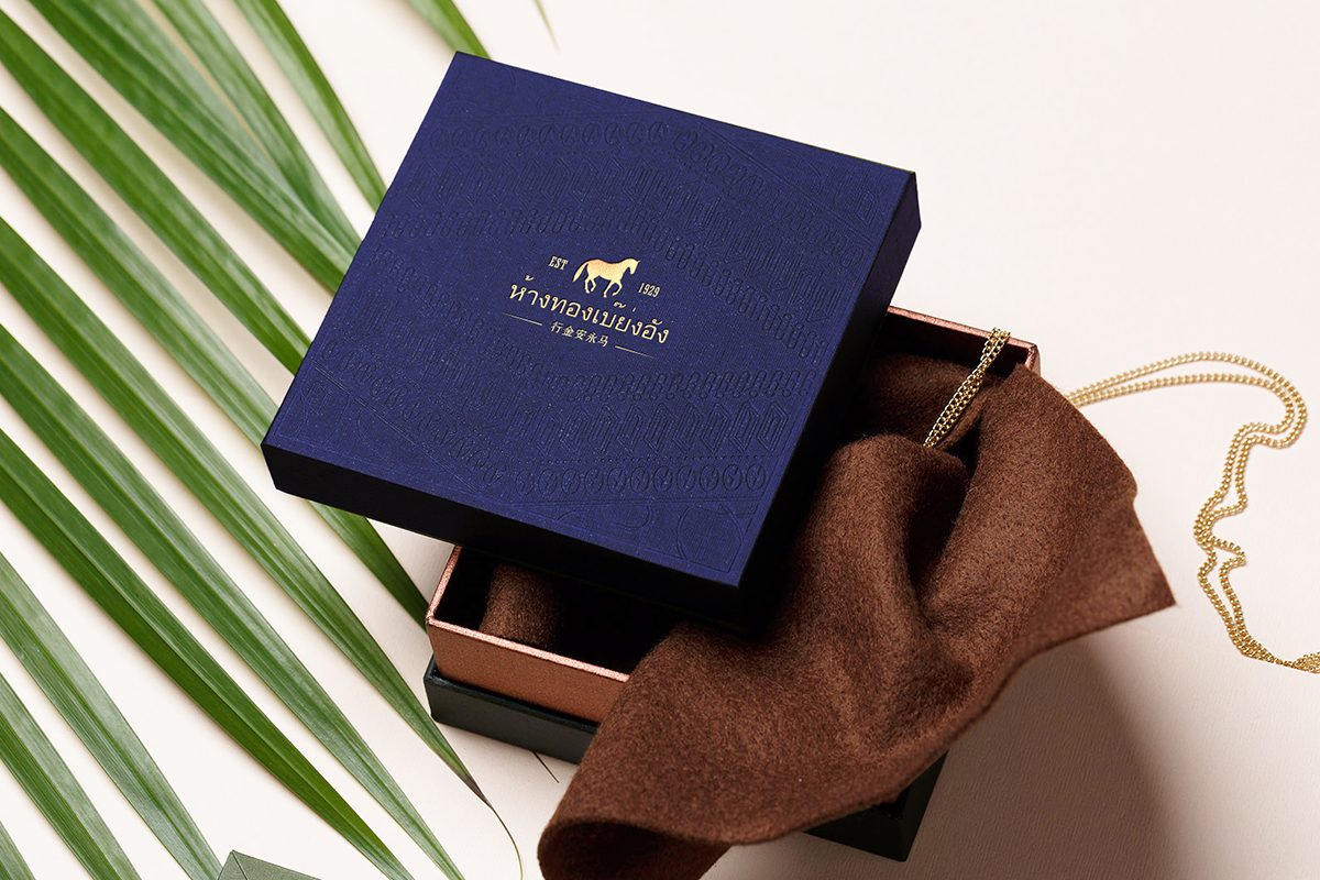 高端珠寶禮盒設計_珠寶品牌設計.jpg 高端珠寶禮盒設計_珠寶品牌設計.jpg